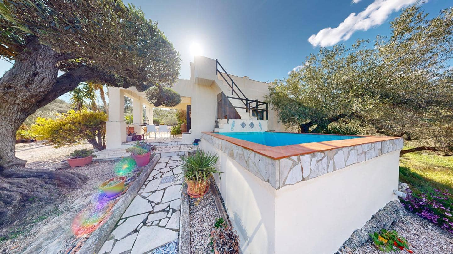 2 soveværelse Finca/Landehus til salg i El Perello med swimmingpool - € 295.000 (Ref: 8960698)