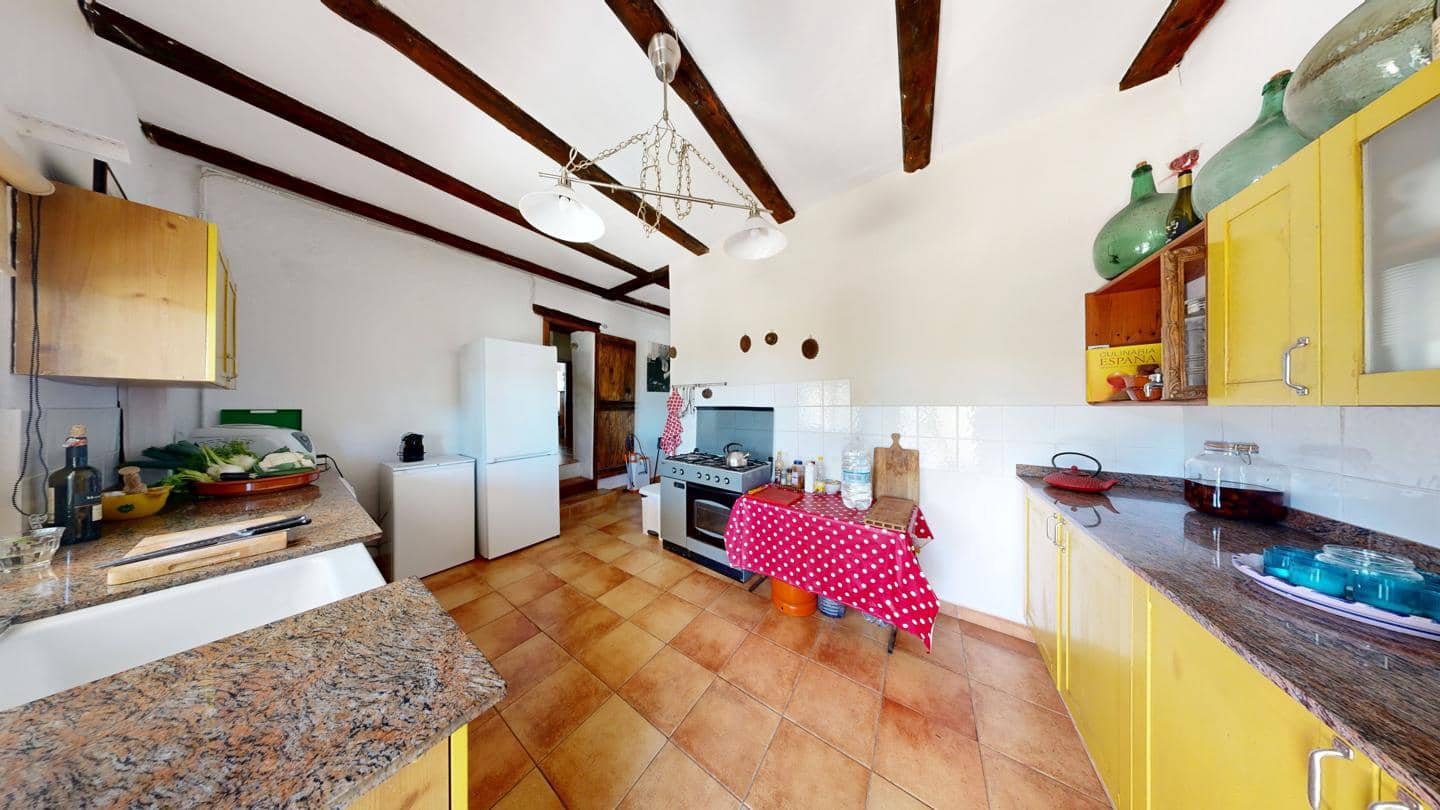 2 soveværelse Finca/Landehus til salg i El Perello med swimmingpool - € 295.000 (Ref: 8960698)