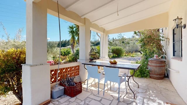 2 soveværelse Finca/Landehus til salg i El Perelló med swimmingpool - € 295.000 (Ref: 8960698)