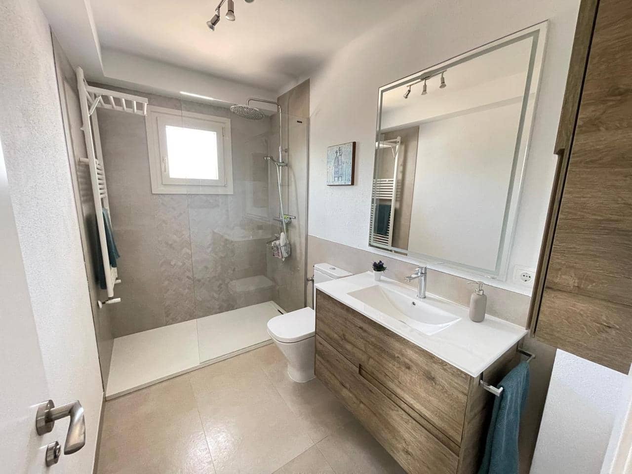 4 slaapkamer Villa te koop in L'Ampolla met zwembad - € 480.000 (Ref: 9113074)