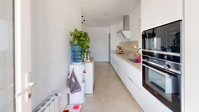 4 sovrum Villa till salu i L'Ampolla med pool - 480 000 € (Ref: 9113074)