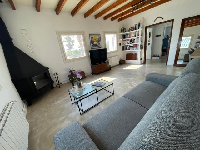 4 sovrum Villa till salu i L'Ampolla med pool - 480 000 € (Ref: 9113074)