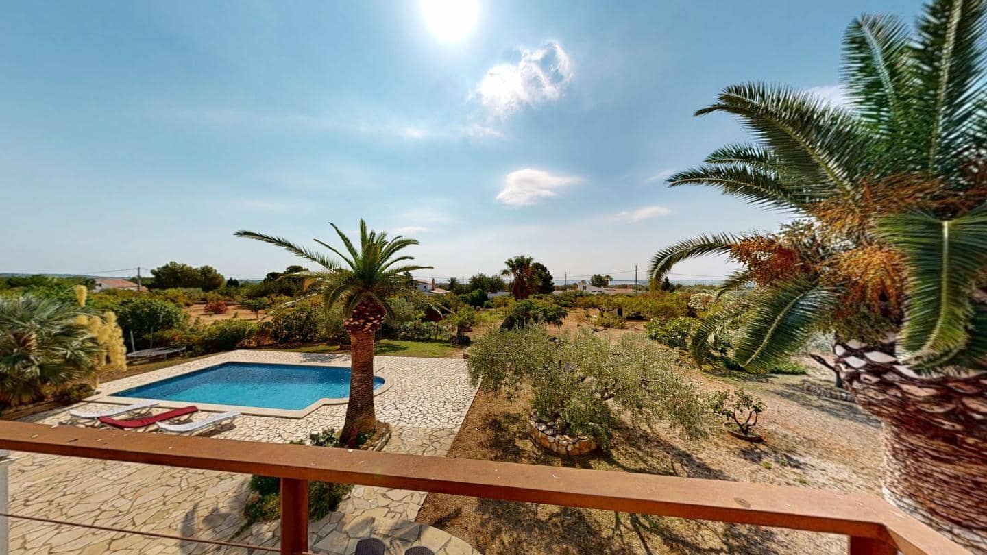 4 slaapkamer Villa te koop in L'Ampolla met zwembad - € 480.000 (Ref: 9113074)