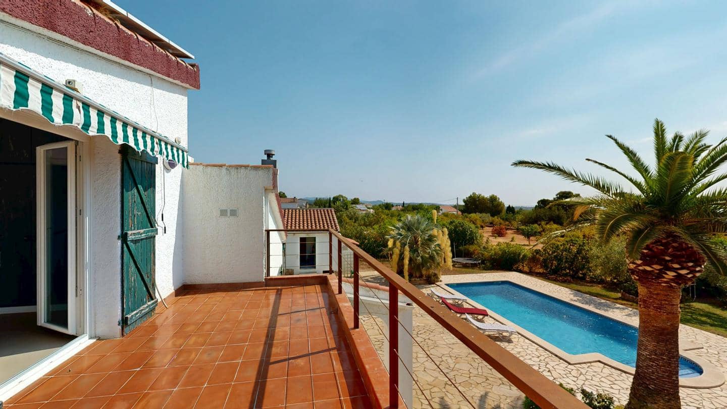 4 slaapkamer Villa te koop in L'Ampolla met zwembad - € 480.000 (Ref: 9113074)