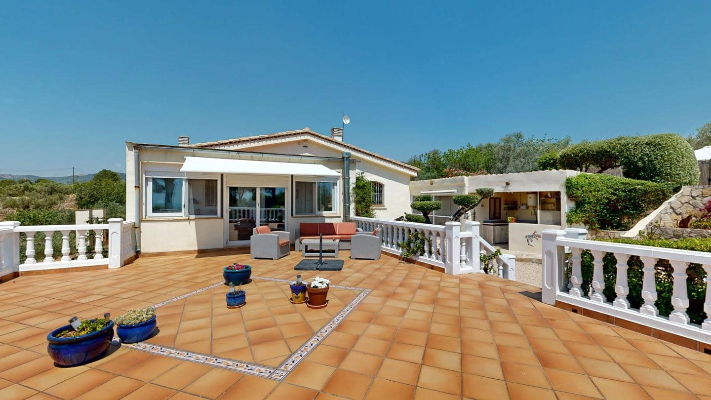 3 soverom Finca/Herregård til salgs i El Perello med svømmebasseng - € 465 000 (Ref: 9130186)