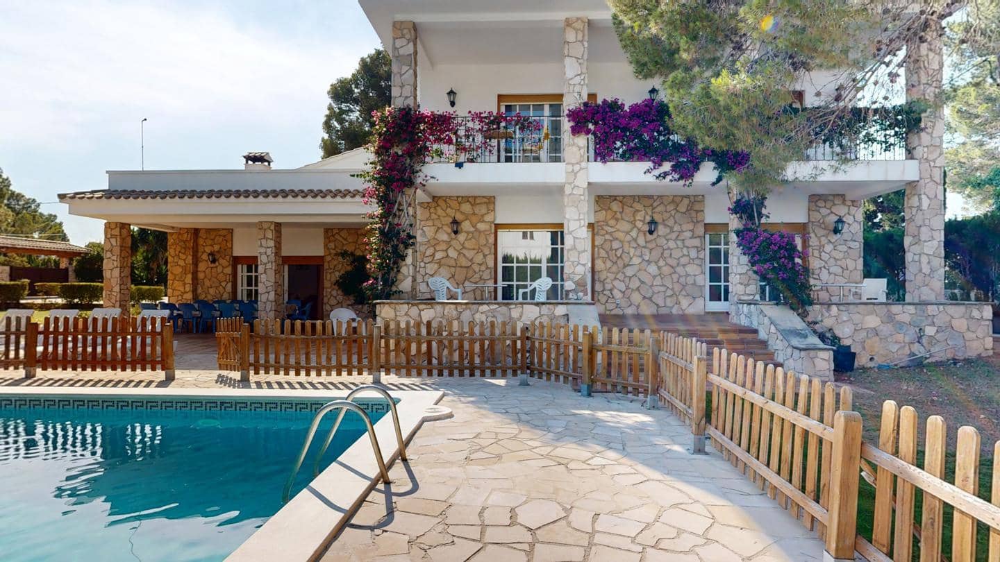 6 soveværelse Villa til salg i L'Ametlla de Mar med swimmingpool - € 795.000 (Ref: 9146102)