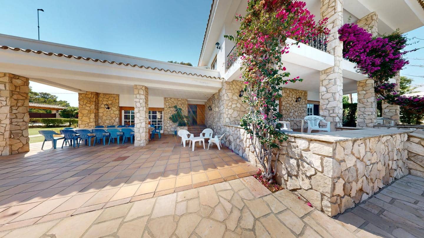 6 soveværelse Villa til salg i L'Ametlla de Mar med swimmingpool - € 795.000 (Ref: 9146102)