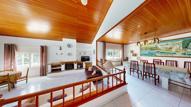 6 bedroom Villa for sale in L'Ametlla de Mar with pool - € 795,000 (Ref: 9146102)