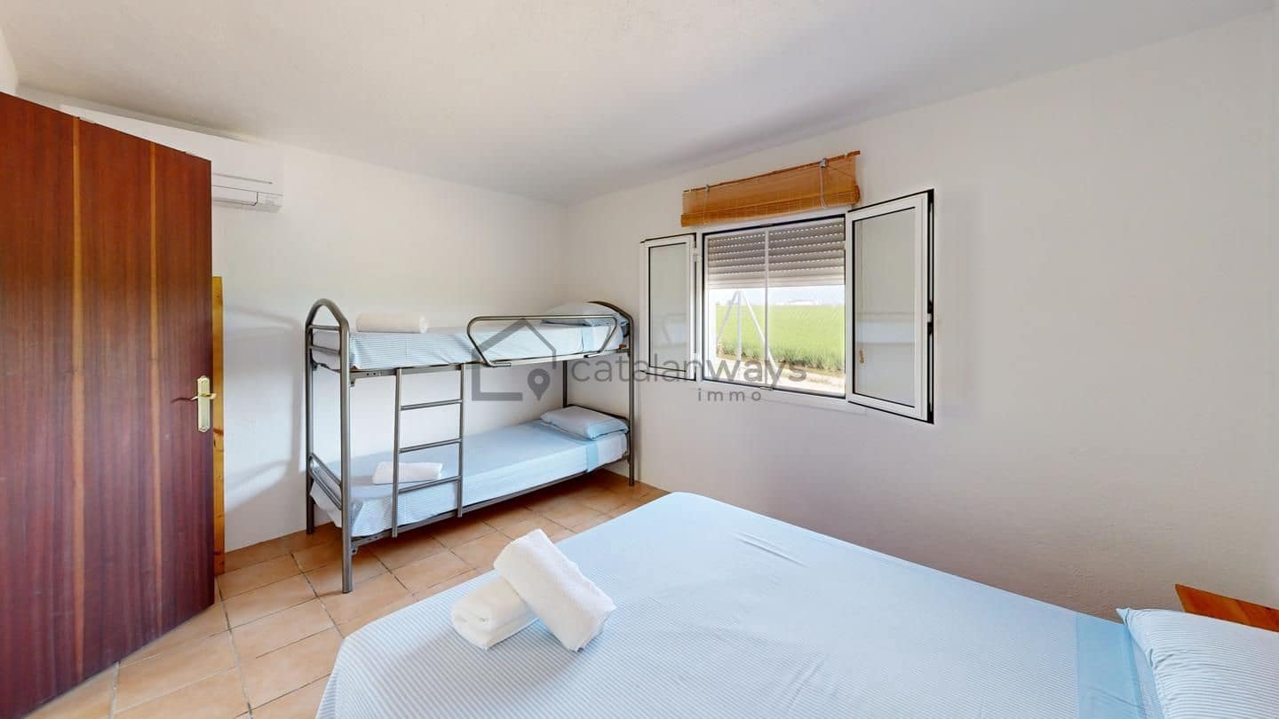 2 bedroom Villa for sale in Deltebre - € 320,000 (Ref: 9185994)