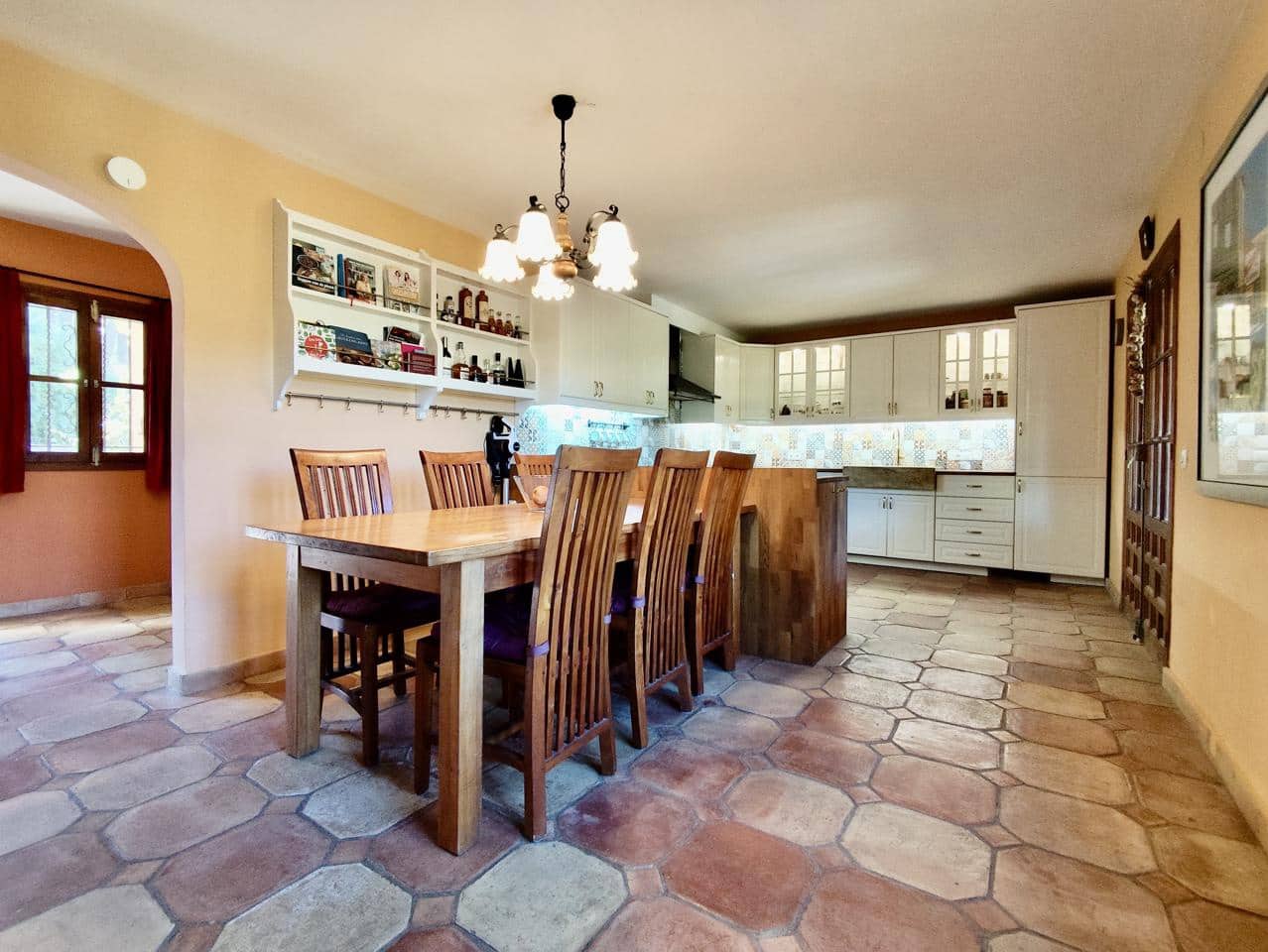 4 soveværelse Finca/Landehus til salg i Tivissa med swimmingpool - € 549.000 (Ref: 9282800)