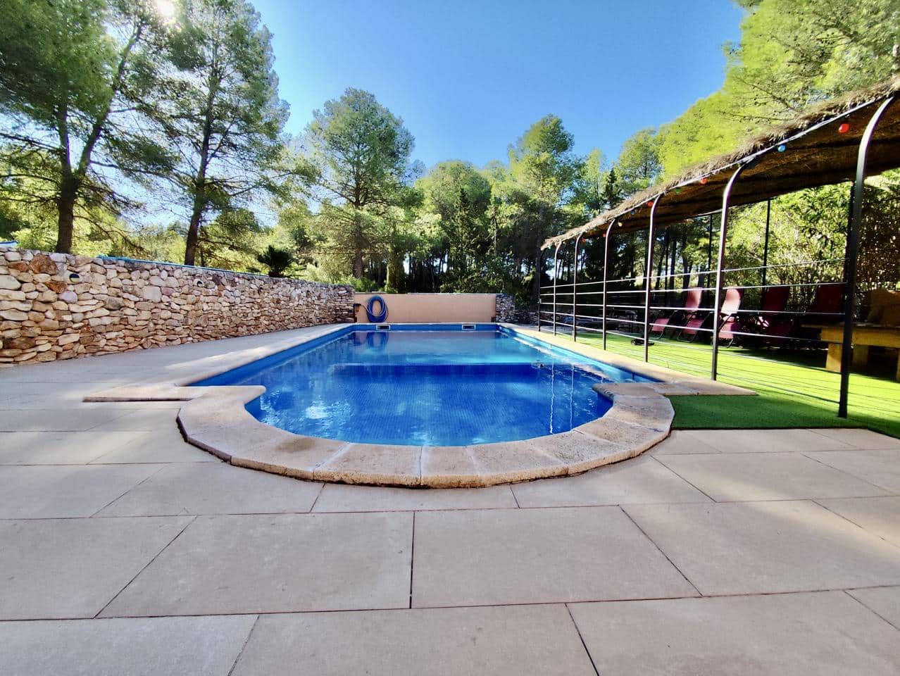 4 soveværelse Finca/Landehus til salg i Tivissa med swimmingpool - € 549.000 (Ref: 9282800)