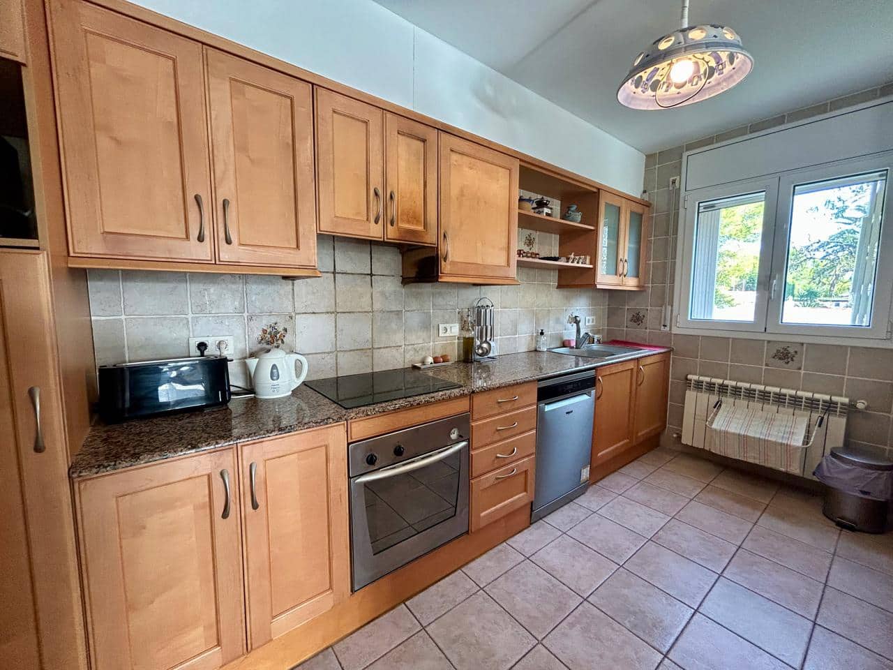 4 soverom Villa til salgs i L'Ampolla med svømmebasseng garasje - € 550 000 (Ref: 9301503)