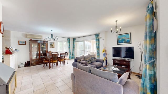 4 soverom Villa til salgs i L'Ampolla med svømmebasseng garasje - € 550 000 (Ref: 9301503)