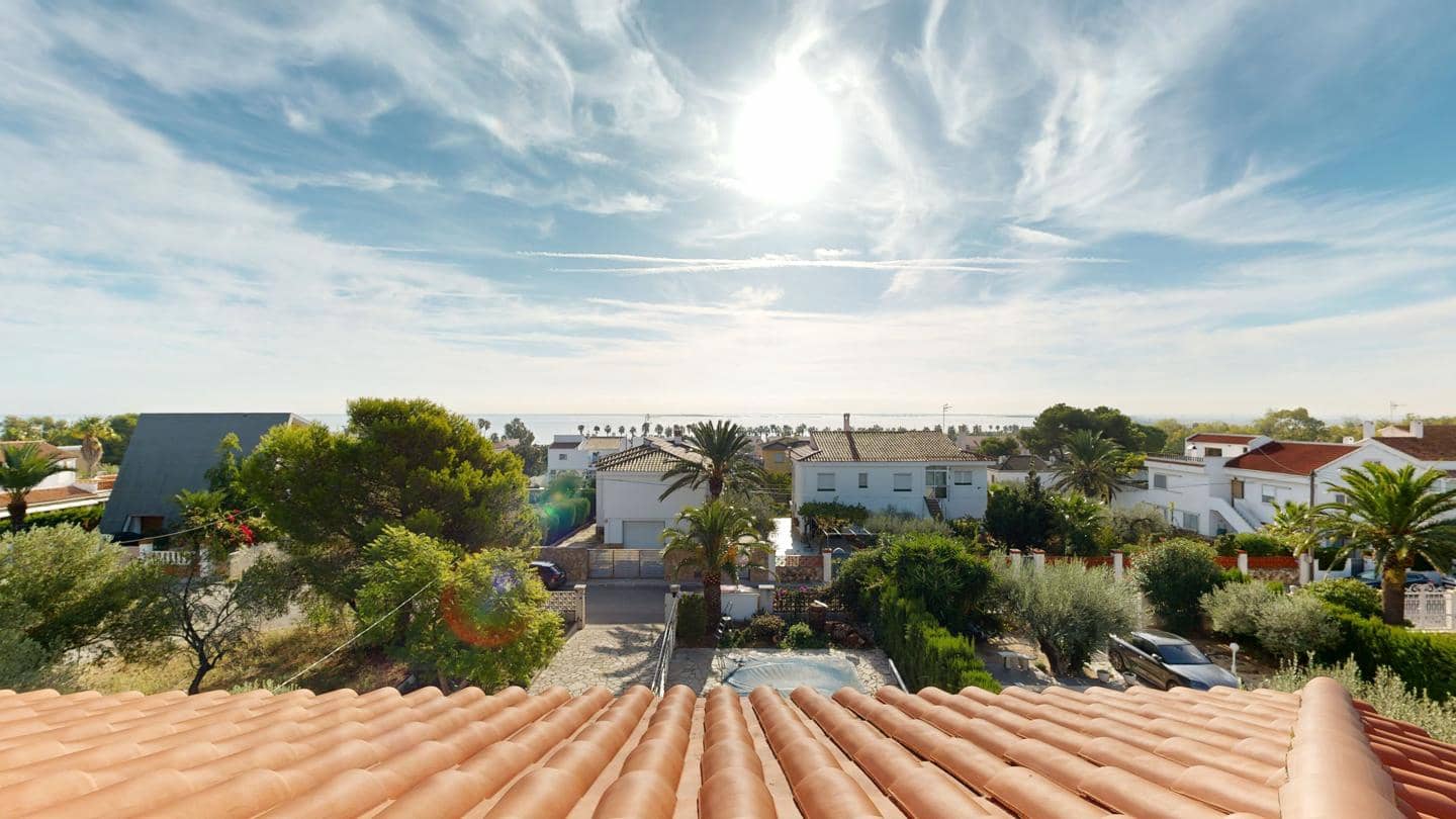 4 soverom Villa til salgs i L'Ampolla med svømmebasseng garasje - € 550 000 (Ref: 9301503)