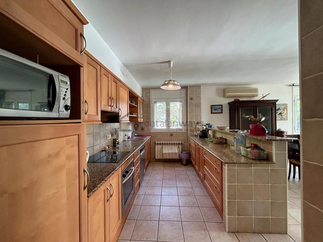 4 bedroom Villa for sale in L'Ampolla with pool garage - € 540,000 (Ref: 9301503)