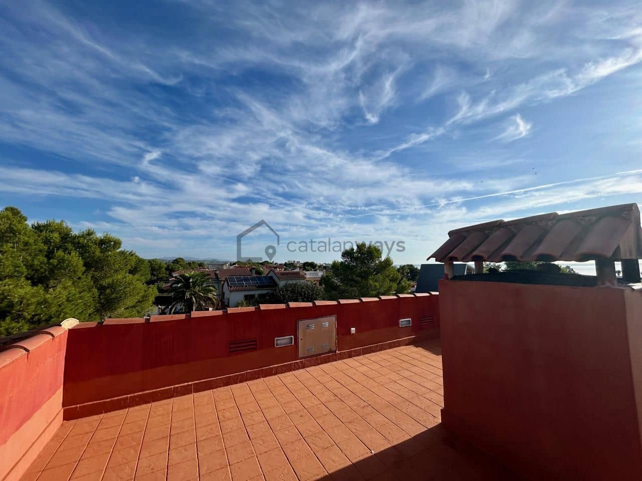 4 bedroom Villa for sale in L'Ampolla with pool garage - € 540,000 (Ref: 9301503)