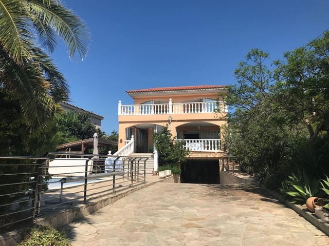 4 sovrum Villa till salu i L'Ampolla med pool garage - 540 000 € (Ref: 9301503)