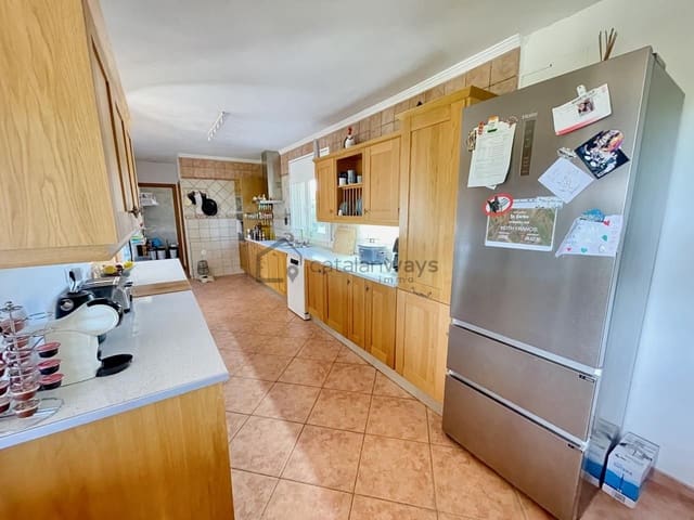 4 bedroom Finca/Country House for sale in L'Ampolla with pool - € 599,000 (Ref: 9368926)