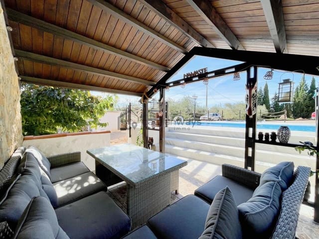 4 bedroom Finca/Country House for sale in L'Ampolla with pool - € 599,000 (Ref: 9368926)