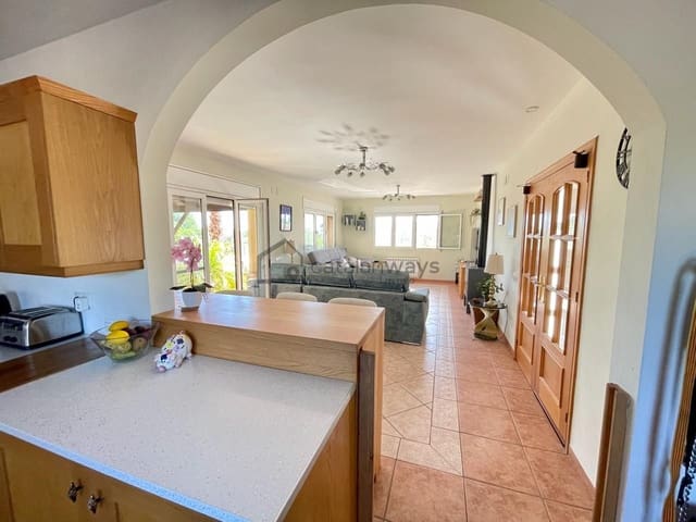 4 bedroom Finca/Country House for sale in L'Ampolla with pool - € 599,000 (Ref: 9368926)