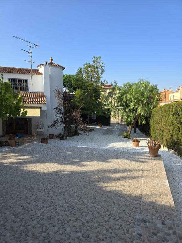 3 bedroom Villa for sale in L'Ametlla de Mar - € 219,000 (Ref: 9392019)