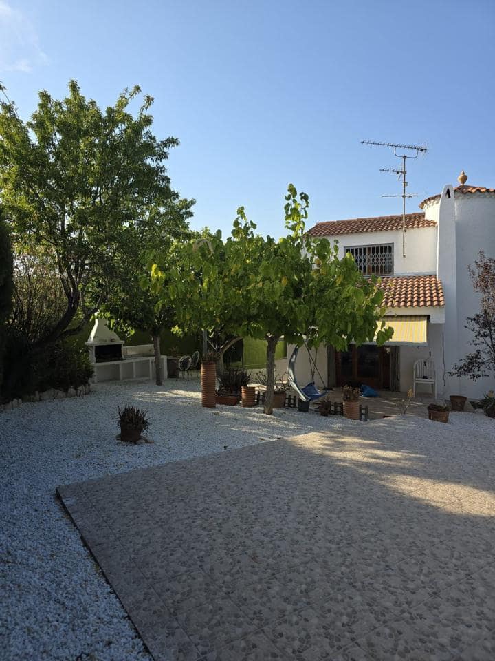 3 bedroom Villa for sale in L'Ametlla de Mar - € 219,000 (Ref: 9392019)