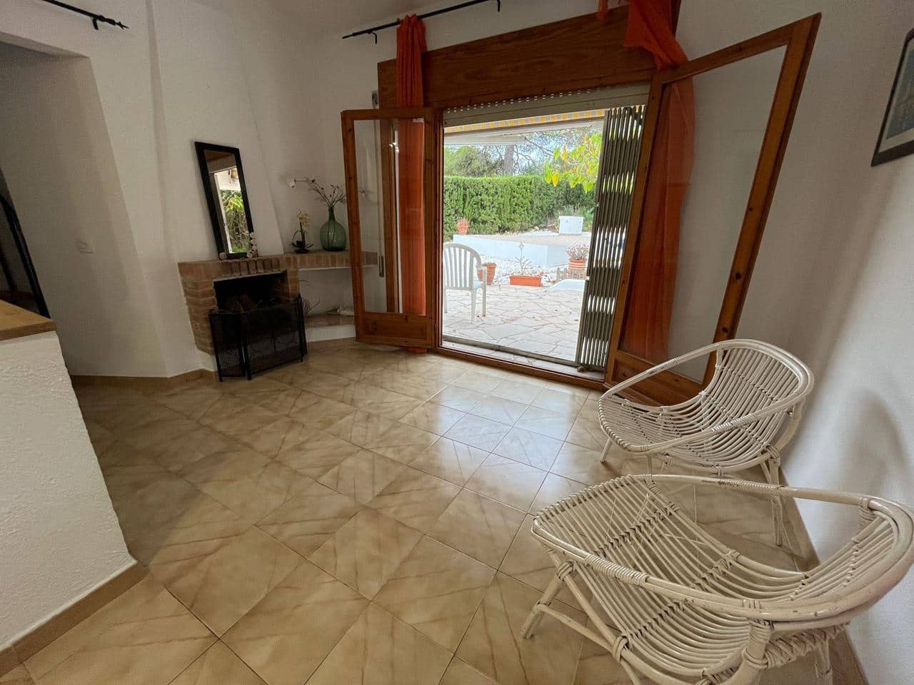 3 bedroom Villa for sale in L'Ametlla de Mar - € 219,000 (Ref: 9392019)