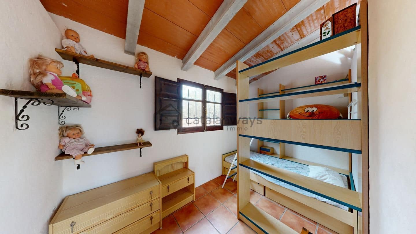 2 bedroom Finca/Country House for sale in Freginals - € 99,000 (Ref: 9517869)