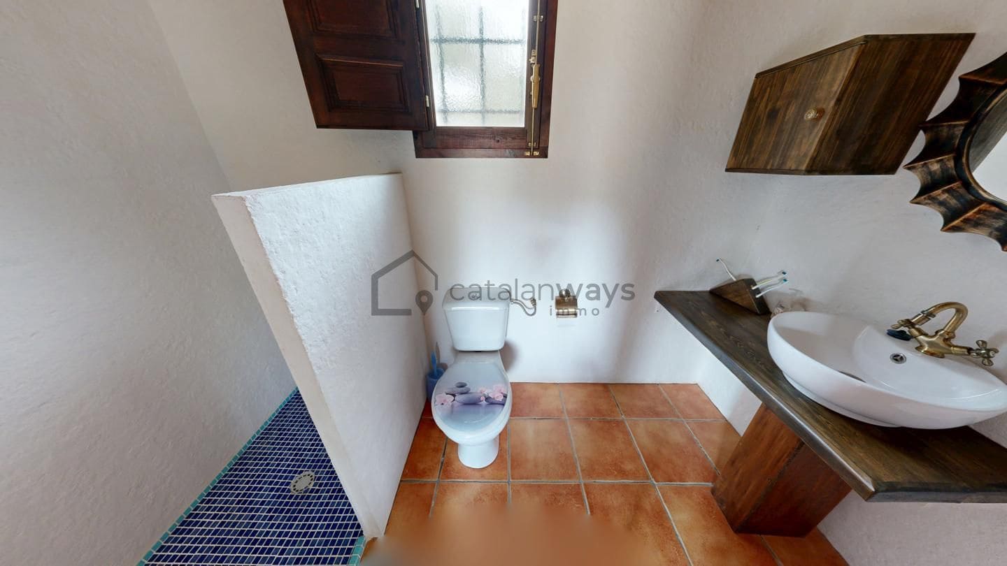 2 bedroom Finca/Country House for sale in Freginals - € 99,000 (Ref: 9517869)