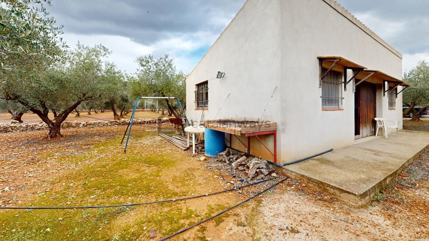 2 bedroom Finca/Country House for sale in Freginals - € 99,000 (Ref: 9517869)