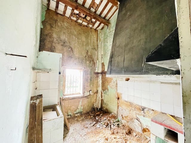 2 sypialnia Finka/Dom wiejski na sprzedaż w Tortosa - 145 000 € (Ref: 9563954)