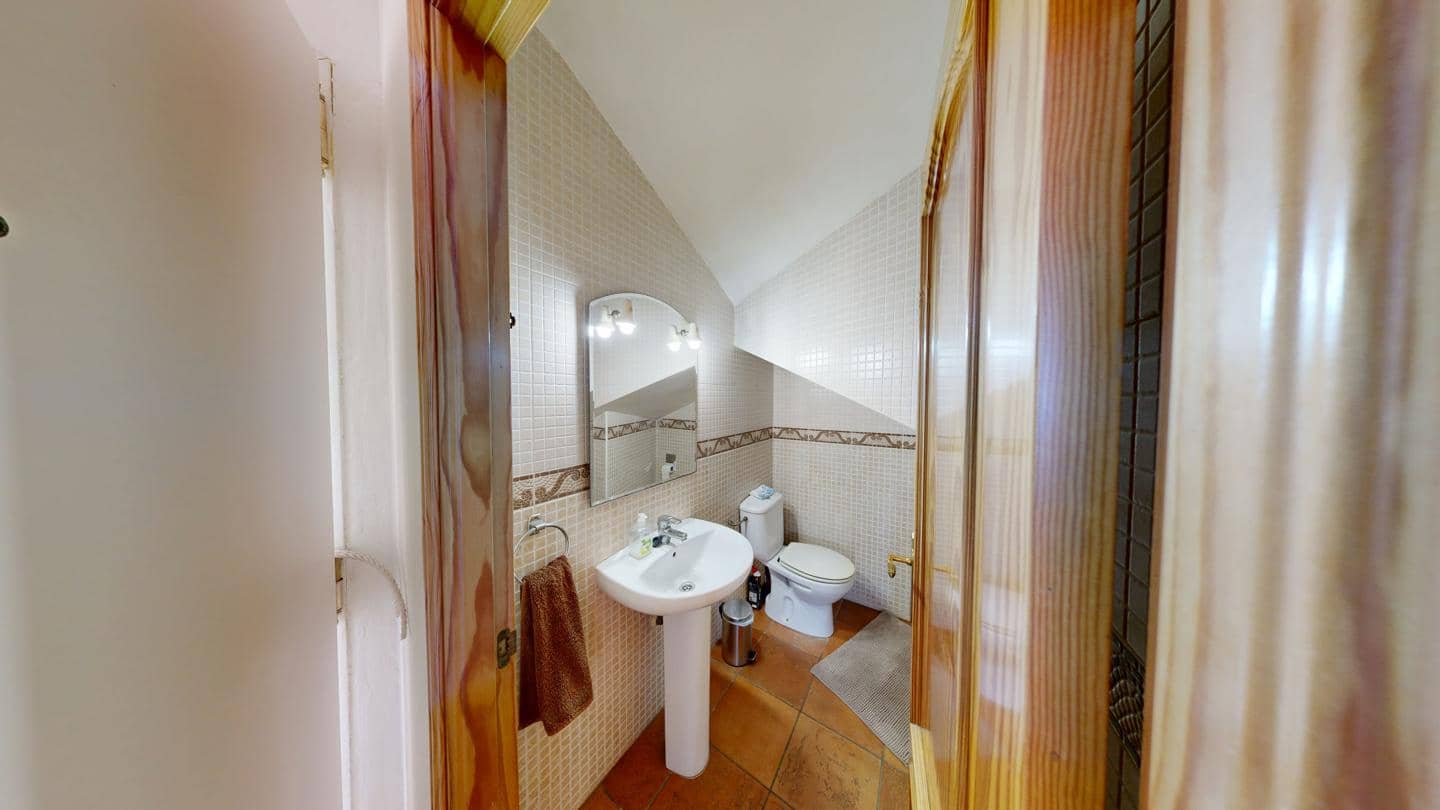 4 slaapkamer Villa te koop in L'Ametlla de Mar met zwembad - € 265.000 (Ref: 9596854)