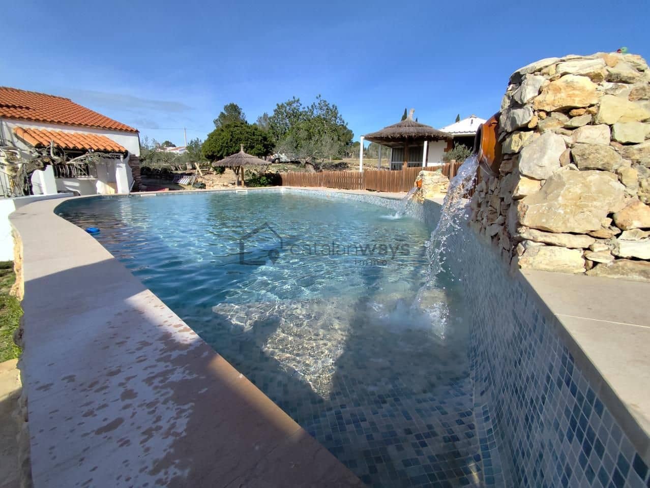 3 soveværelse Finca/Landehus til salg i L'Ampolla med swimmingpool - € 295.000 (Ref: 9628387)