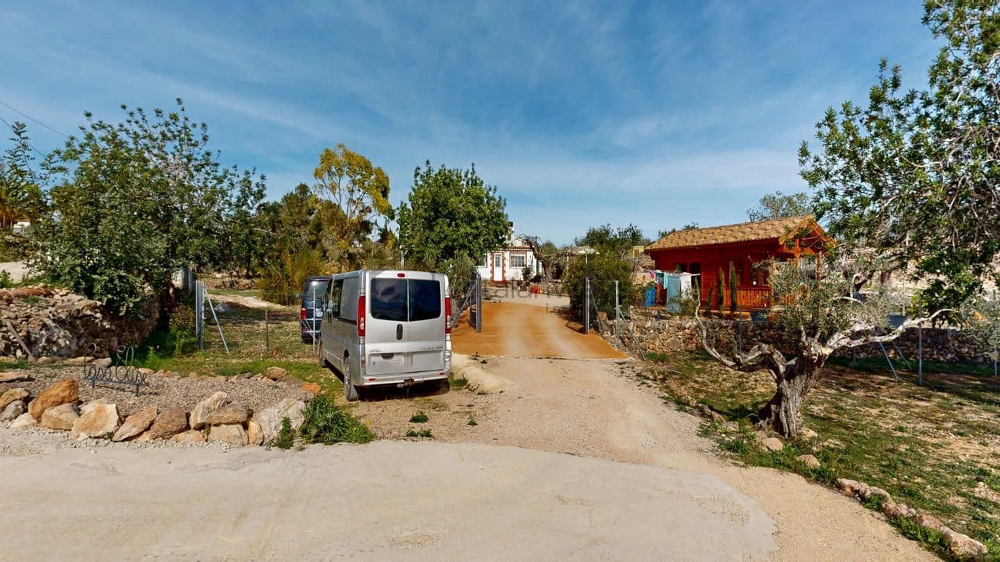 3 soveværelse Finca/Landehus til salg i L'Ampolla med swimmingpool - € 295.000 (Ref: 9628387)