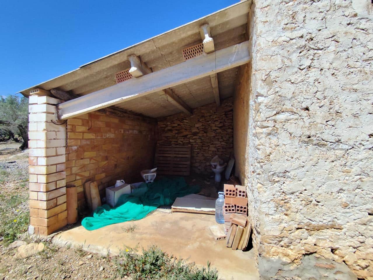 Finca/Herregård til salgs i Camarles - € 79 000 (Ref: 9776889)