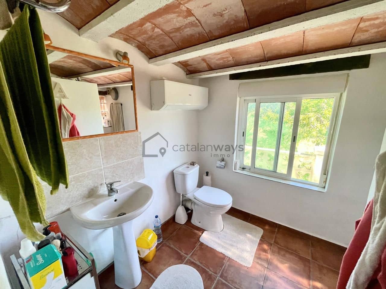 11 soveværelse Finca/Landehus til salg i Rasquera med swimmingpool - € 730.000 (Ref: 9854395)