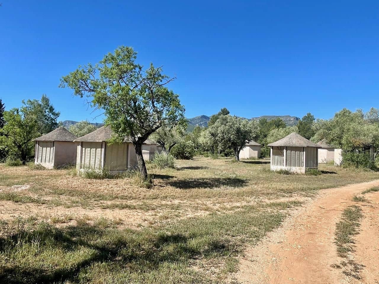 11 soveværelse Finca/Landehus til salg i Rasquera med swimmingpool - € 730.000 (Ref: 9854395)