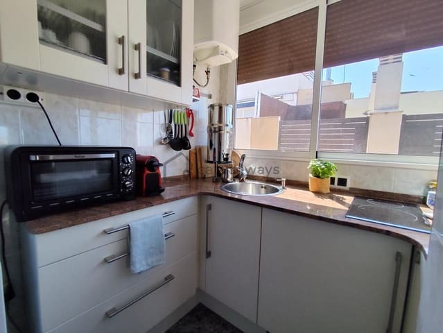 2 bedroom Flat for sale in L'Ampolla - € 159,000 (Ref: 9909043)