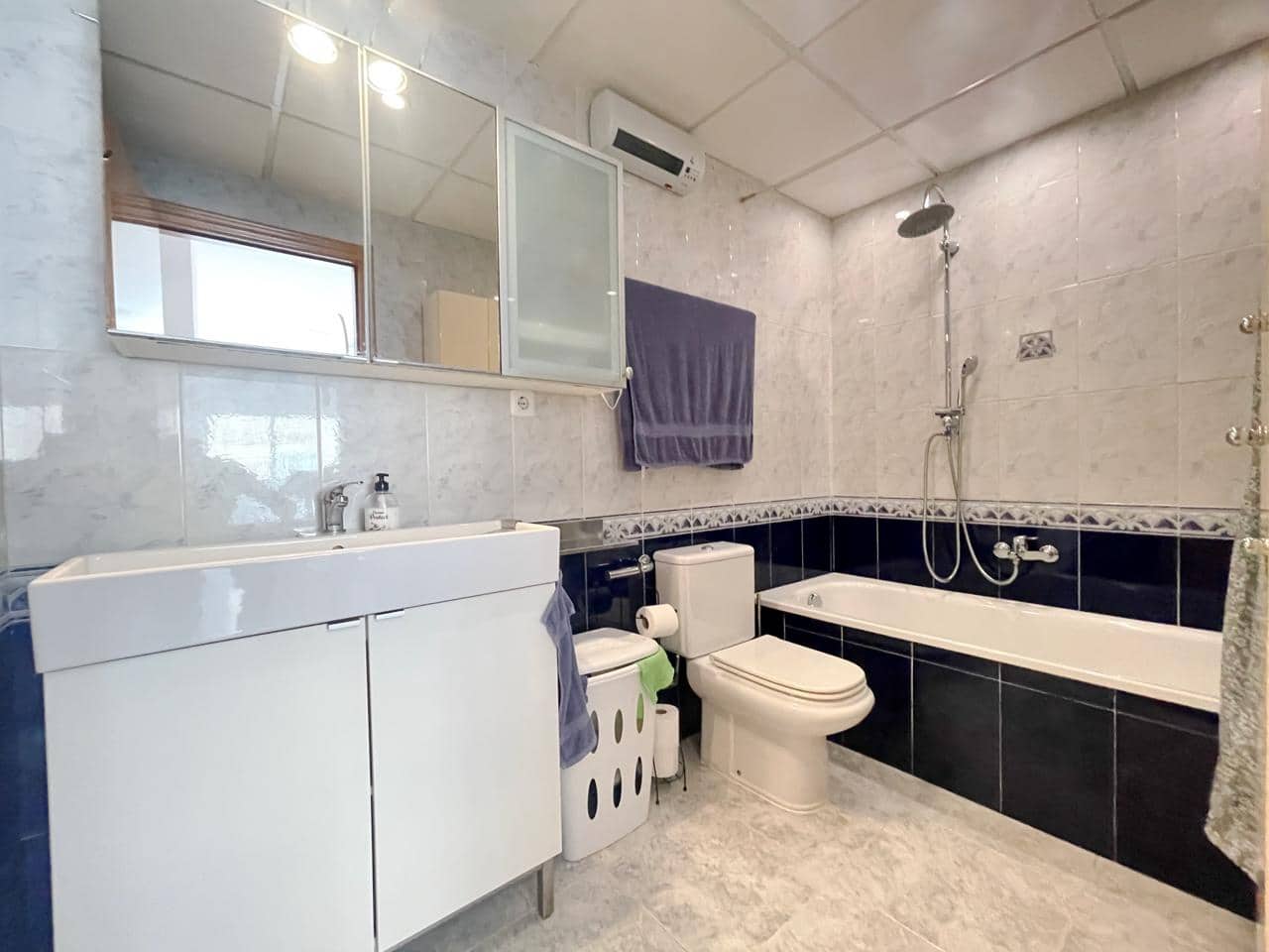3 bedroom Flat for sale in L'Ampolla with garage - € 225,000 (Ref: 9938687)