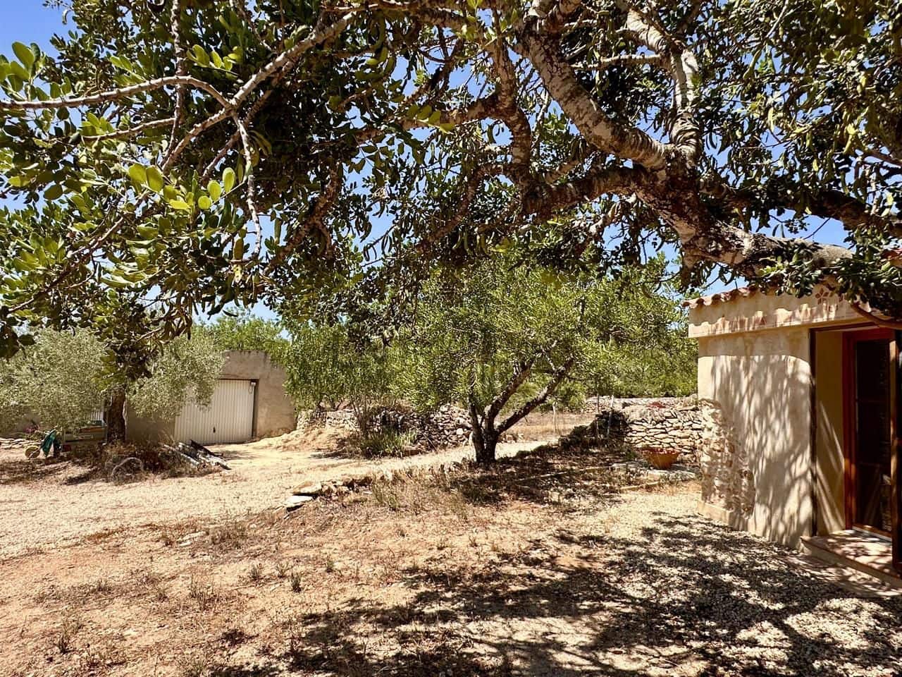 3 bedroom Finca/Country House for sale in L'Ametlla de Mar with garage - € 265,000 (Ref: 9950330)