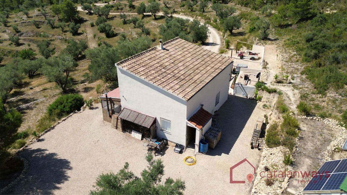 3 slaapkamer Finca/Landhuis te koop in Tortosa - € 285.000 (Ref: 9953553)