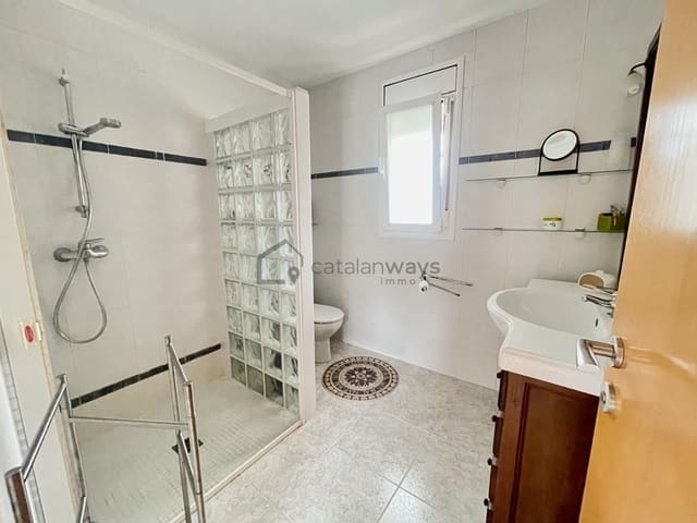 3 Zimmer Villa zu verkaufen in L'Ampolla - 278.000 € (Ref: 9996190)