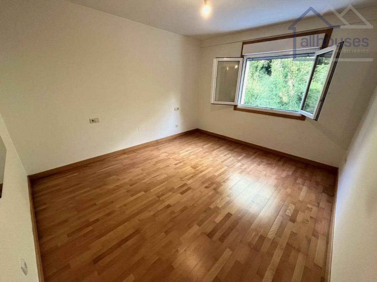 3 makuuhuone Asunto myytävänä paikassa Marin mukana 
autotalli - 320 000 € (Ref: 9417261)