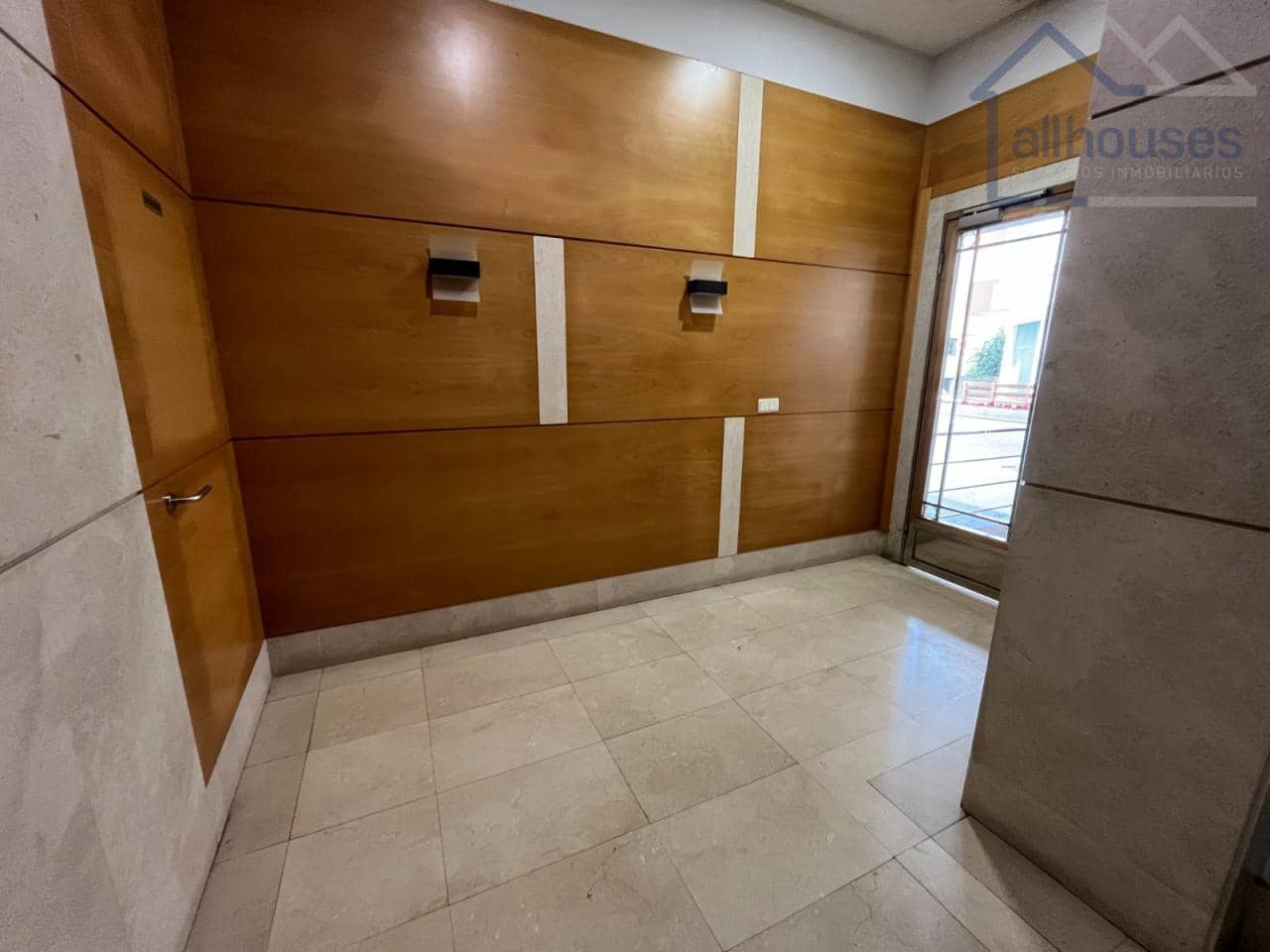 3 makuuhuone Asunto myytävänä paikassa Marin mukana 
autotalli - 320 000 € (Ref: 9417261)