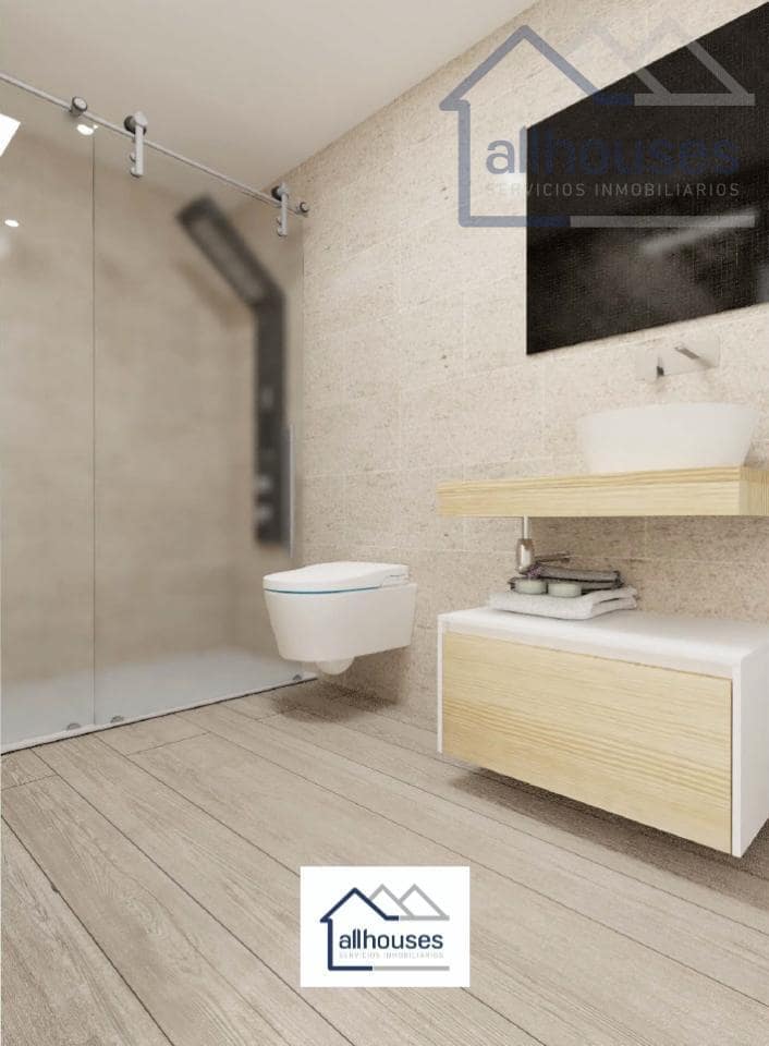 3 makuuhuone Asunto myytävänä paikassa Tomino mukana 
autotalli - 195 000 € (Ref: 9417263)