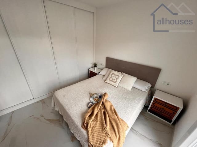 5 sovrum Lägenhet till salu i Pontevedra stad - 300 000 € (Ref: 9417265)