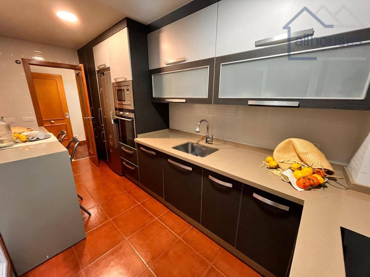Piso de 3 habitaciones en Pontevedra ciudad en venta con garaje - 325.000 € (Ref: 9417269)