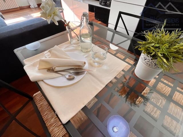 Piso de 3 habitaciones en Pontevedra ciudad en venta con garaje - 325.000 € (Ref: 9417269)