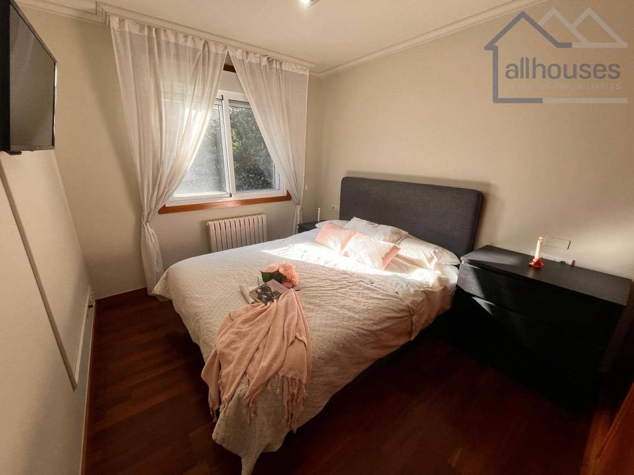 Piso de 3 habitaciones en Pontevedra ciudad en venta con garaje - 325.000 € (Ref: 9417269)