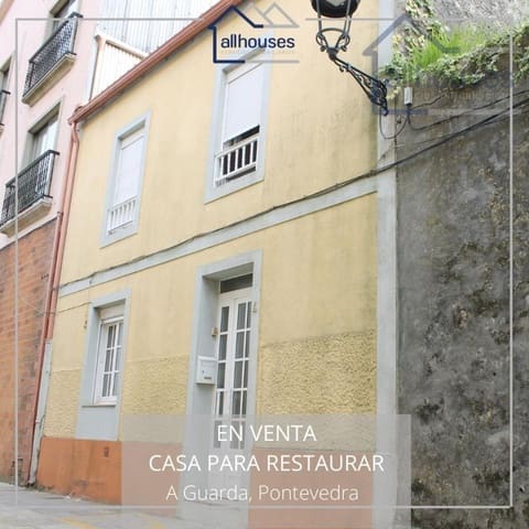 3 bedroom Townhouse for sale in A Guarda - € 75,000 (Ref: 9417274)